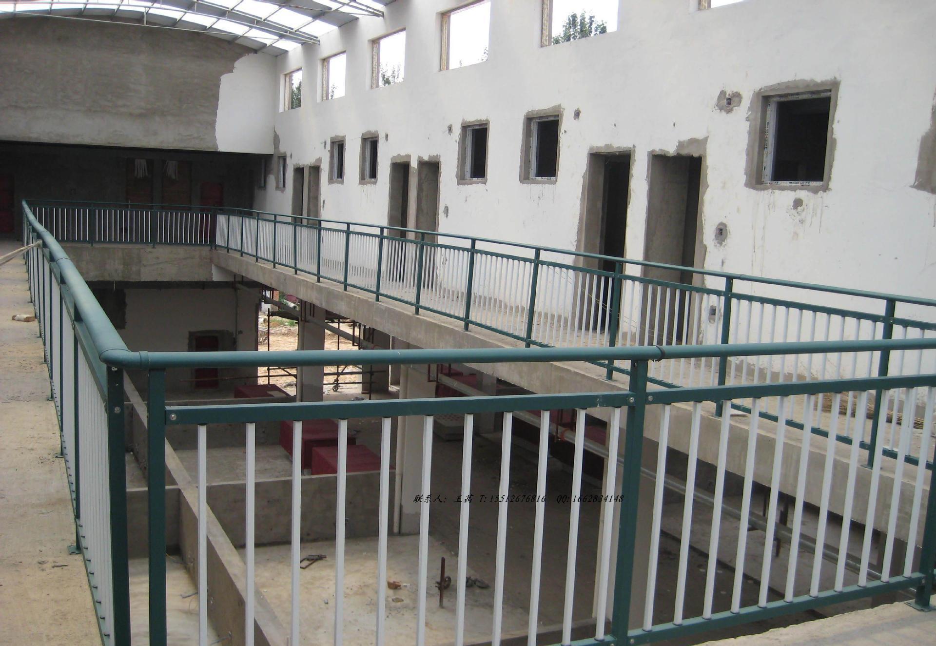 護欄配件工藝處理過程 熱鍍鋅建筑護欄 高溫熱浸鋅材料