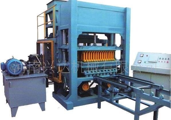 :全自動(dòng)液壓免燒磚機(jī)　興達(dá)免燒磚機(jī)質(zhì)量保證