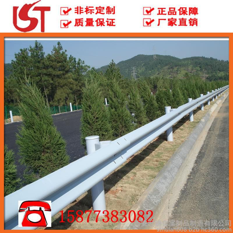 工廠直銷波紋護(hù)欄板  雙波防撞護(hù)欄 高速公路防撞欄 熱鍍鋅波形防撞護(hù)欄 可安裝送貨 實物拍攝