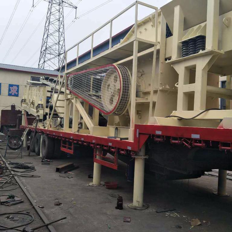 旭金移動戰(zhàn) 廠家直銷 礦山設(shè)備 移動式破碎機